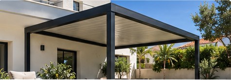 Referencia visual de pérgola metálica de líneas rectas